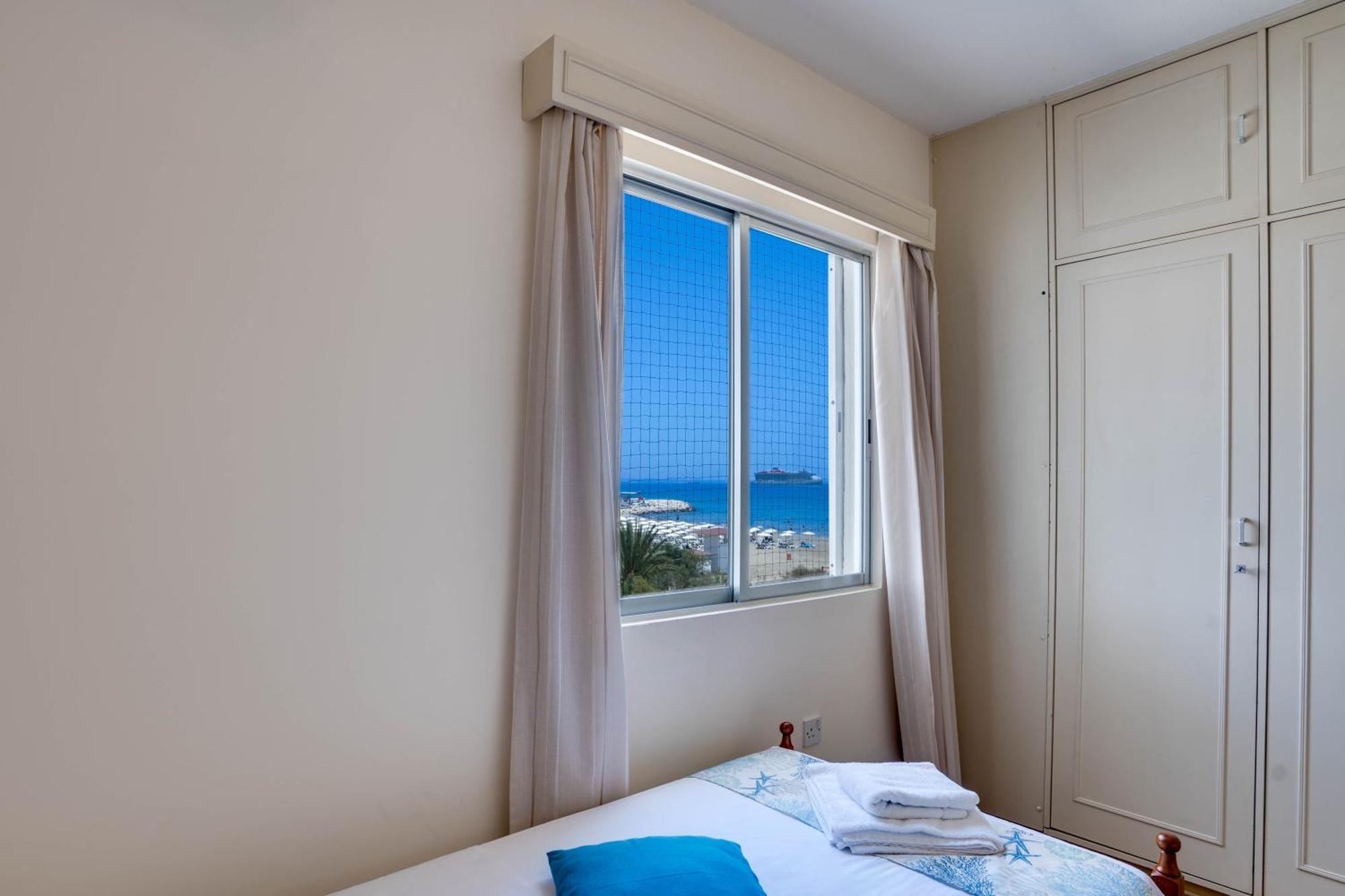 Makenzy Sandy Beachfront Paradise Larnaka Exterior foto